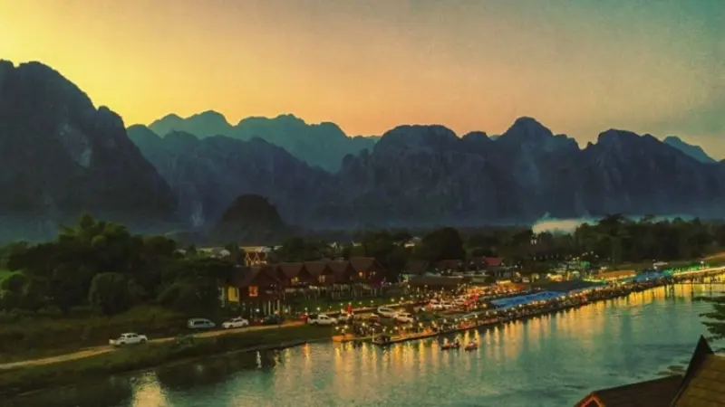 Exploring the Natural Beauty and Adventure of Vang Vieng